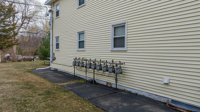 168 Woodbridge Rd Apt 6, York, ME 03909
