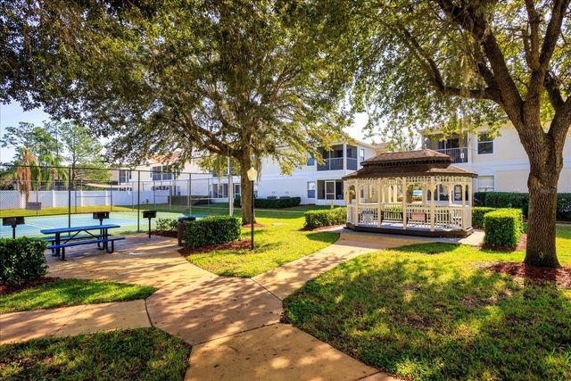 8842 GRAND PALMS CIRCLE B, Kissimmee, FL 34747