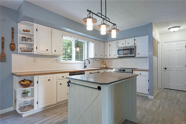 1520 Heritage Road, Washington Twp, OH 45459