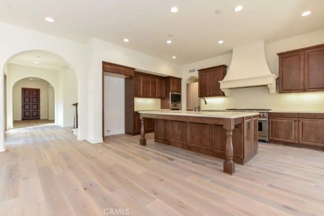 8 last bloom, Irvine, CA 92602