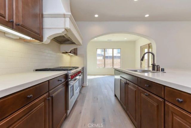 8 last bloom, Irvine, CA 92602