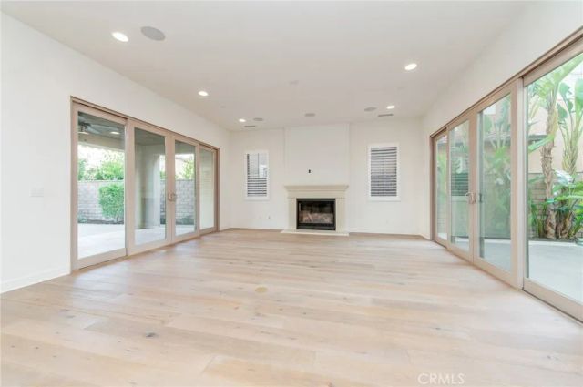 8 last bloom, Irvine, CA 92602