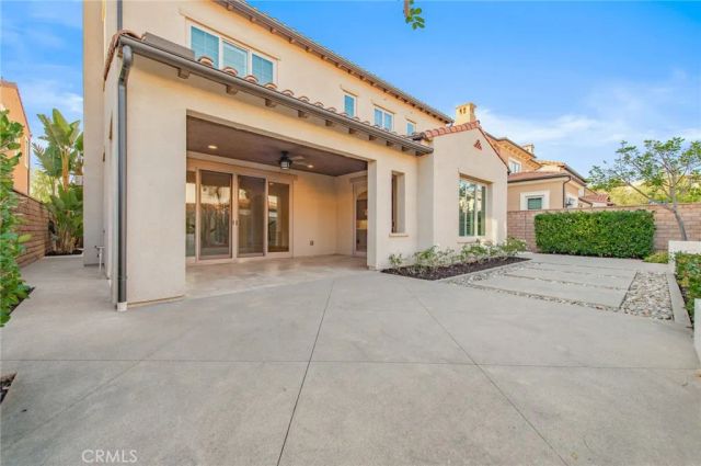 8 last bloom, Irvine, CA 92602
