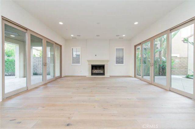 8 last bloom, Irvine, CA 92602