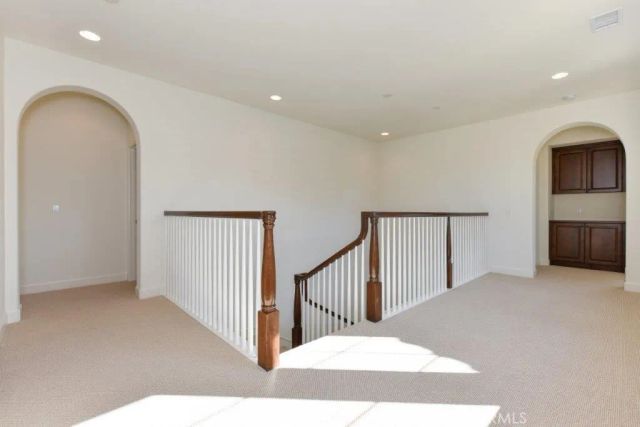 8 last bloom, Irvine, CA 92602