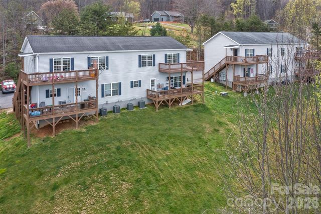 50 & 52 Smith Road, Leicester, NC 28748