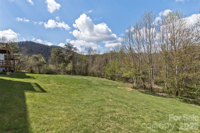 50 & 52 Smith Road, Leicester, NC 28748