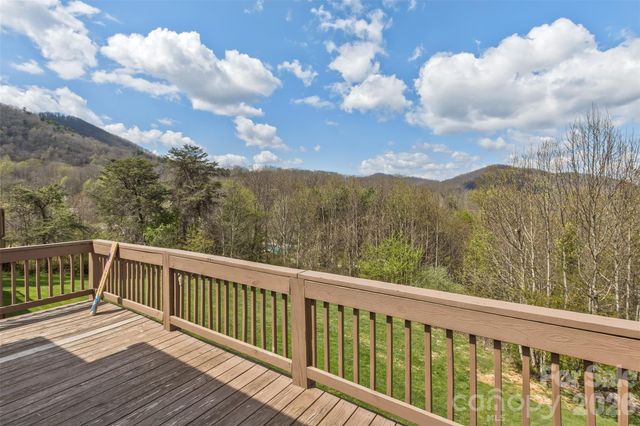 50 & 52 Smith Road, Leicester, NC 28748
