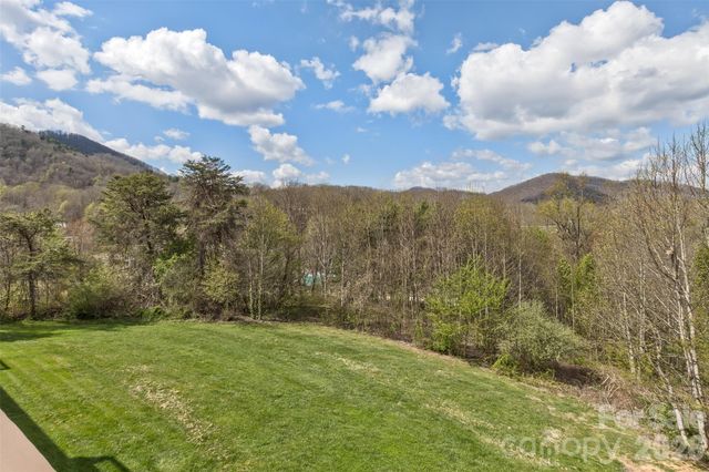 50 & 52 Smith Road, Leicester, NC 28748