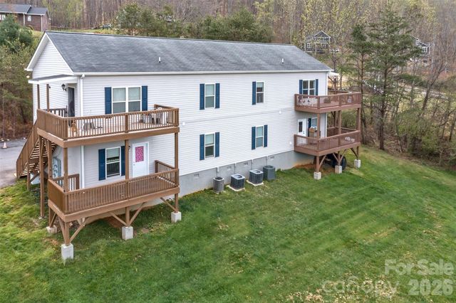 50 & 52 Smith Road, Leicester, NC 28748