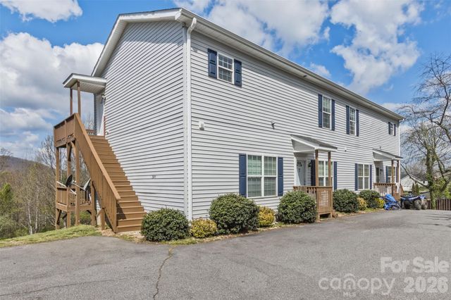 50 & 52 Smith Road, Leicester, NC 28748