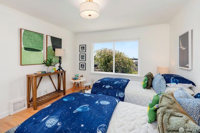 2771 37th Avenue, San Francisco, CA 94116
