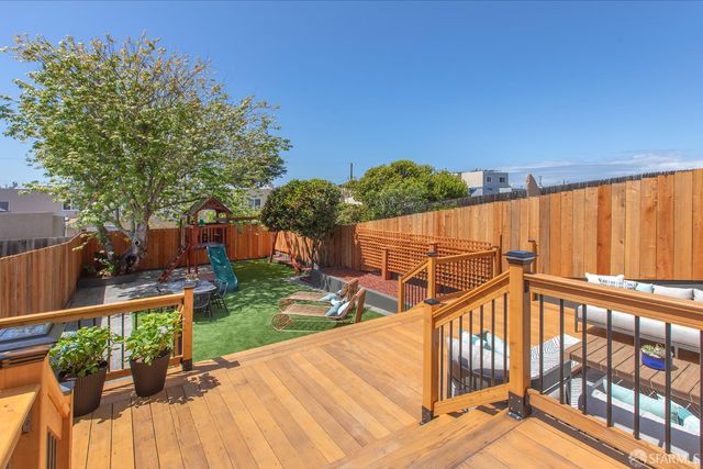 2771 37th Avenue, San Francisco, CA 94116