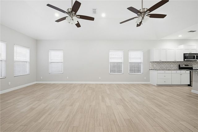 13950 Ketch St, Corpus Christi, TX 78418