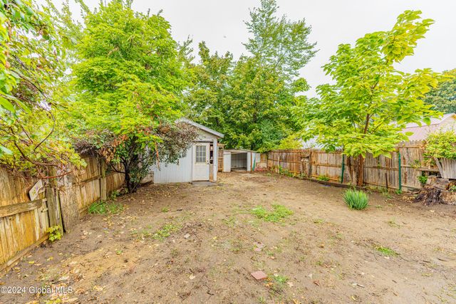 2865 Plunkett Avenue, Rotterdam, NY 12306