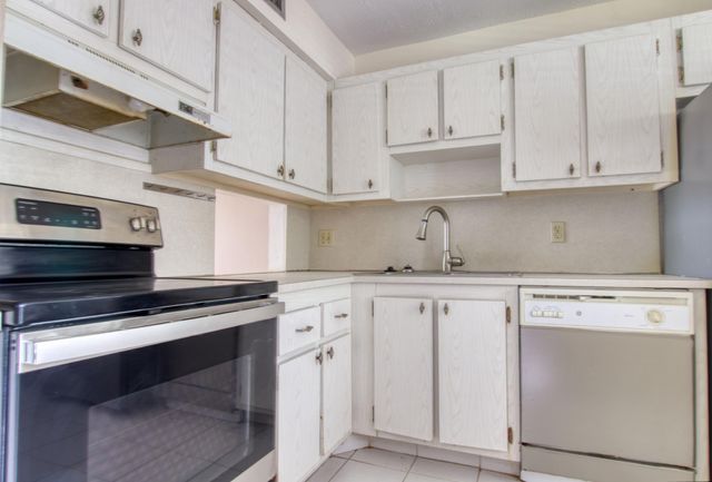 4832 Esedra Court 204, Lake Worth, FL 33467