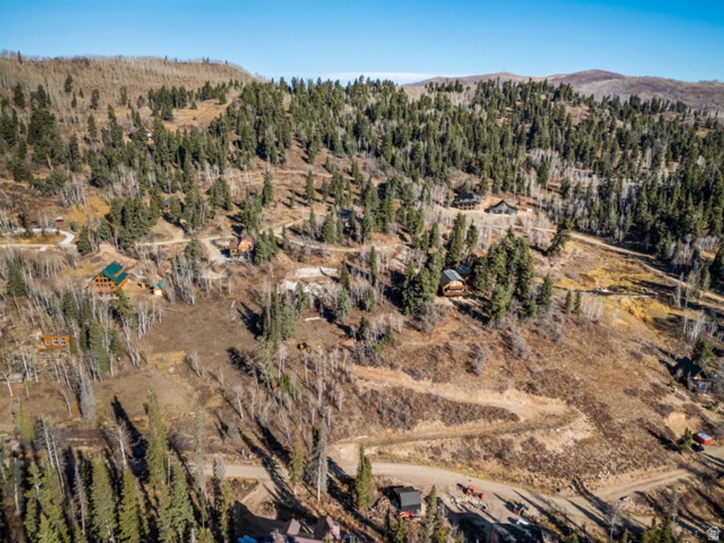 Image 5 of property listing at 1678 W Alexander Canyon Rd # D-92, Coalville, UT 84017