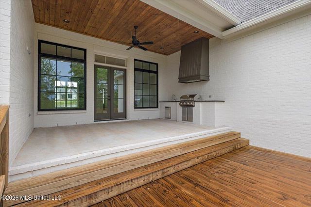 213 Welchshire Drive, Madison, MS 39110