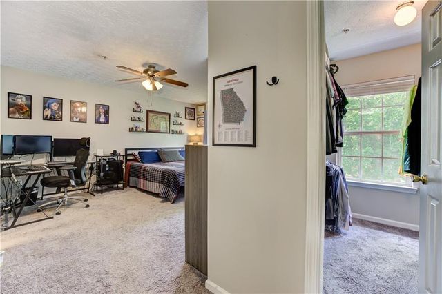 230 Magnolia Leaf Drive, Woodstock, GA 30188