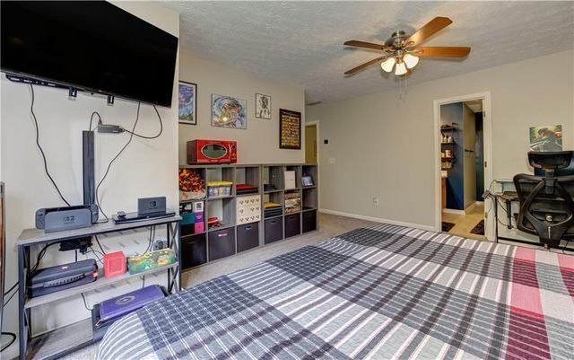230 Magnolia Leaf Drive, Woodstock, GA 30188