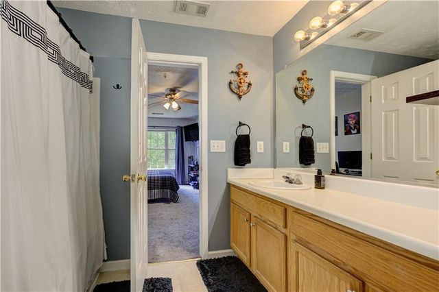 230 Magnolia Leaf Drive, Woodstock, GA 30188
