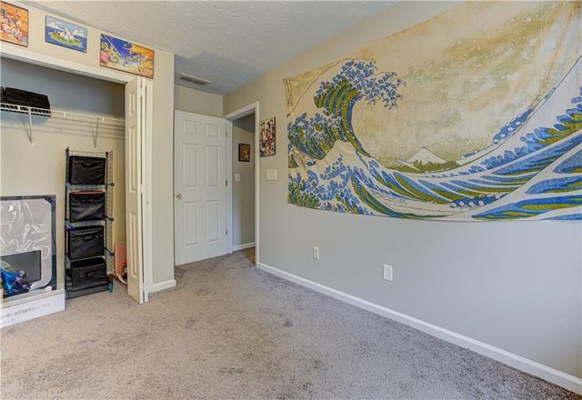 230 Magnolia Leaf Drive, Woodstock, GA 30188