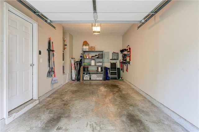 230 Magnolia Leaf Drive, Woodstock, GA 30188