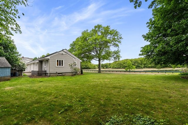 168 Furnace Brook Parkway, Quincy, MA 02169