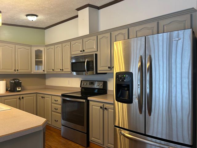 1302 Old North Shore Road, Duluth, MN 55804