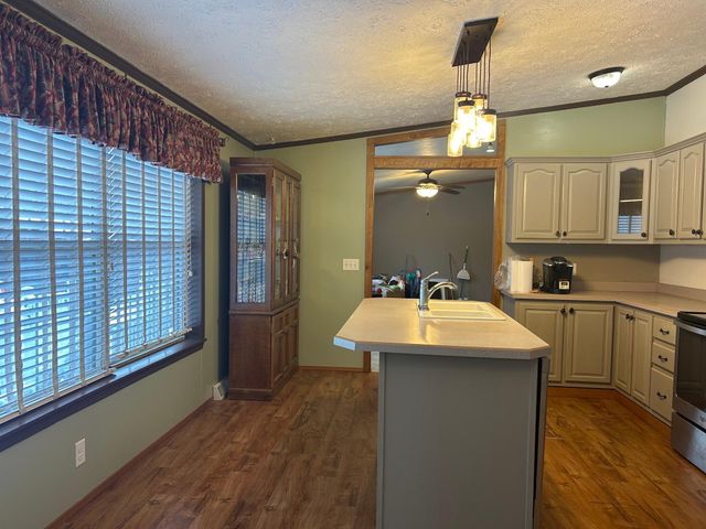 1302 Old North Shore Road, Duluth, MN 55804