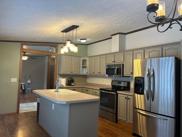 1302 Old North Shore Road, Duluth, MN 55804