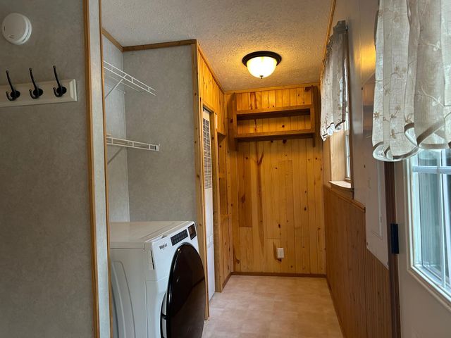 1302 Old North Shore Road, Duluth, MN 55804