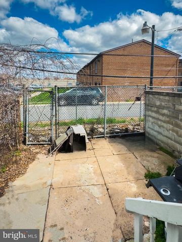 2107 W SOMERSET ST, Philadelphia, PA 19132