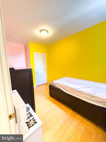 2107 W SOMERSET ST, Philadelphia, PA 19132