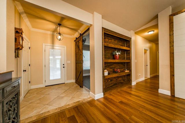 121 Blue Moon Terrace, Hot Springs, AR 71901