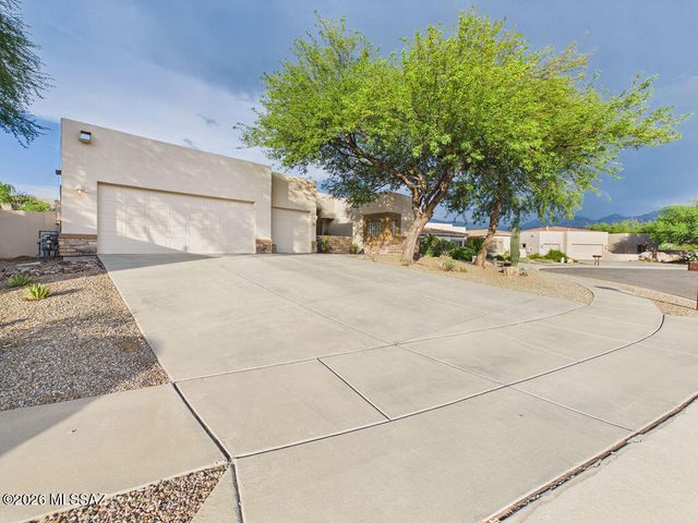 734 W Sand Rake Drive, Oro Valley, AZ 85755