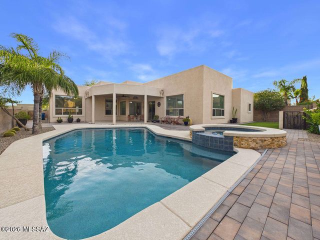 734 W Sand Rake Drive, Oro Valley, AZ 85755
