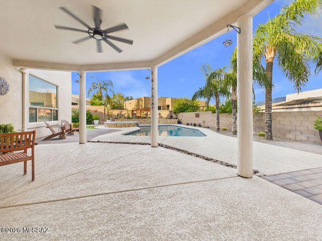 734 W Sand Rake Drive, Oro Valley, AZ 85755