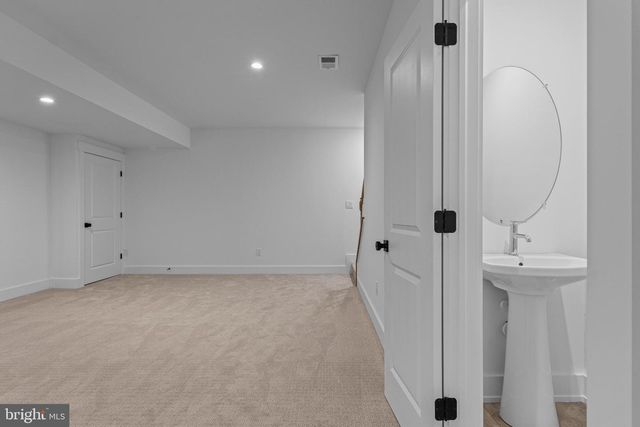 129 ROCKLAND AVE, Narberth, PA 19072