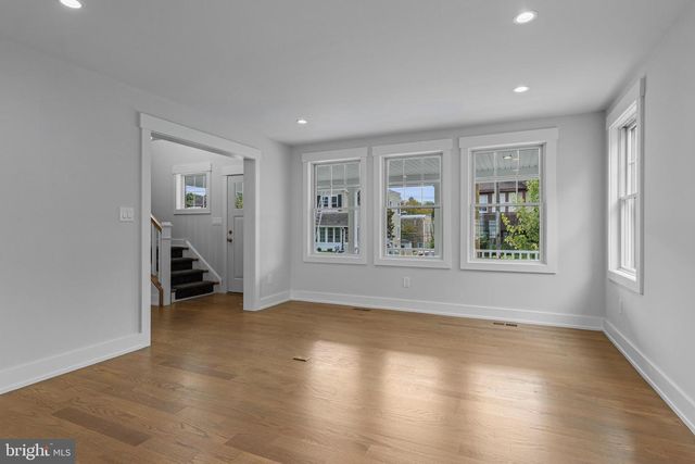 129 ROCKLAND AVE, Narberth, PA 19072