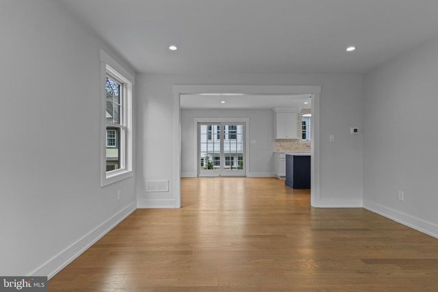 129 ROCKLAND AVE, Narberth, PA 19072