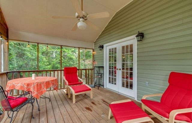 4557 N Ravenwood Drive, Chattanooga, TN 37415