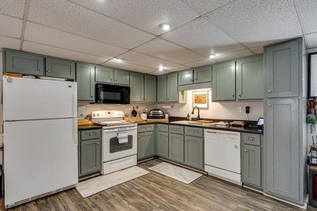 4557 N Ravenwood Drive, Chattanooga, TN 37415