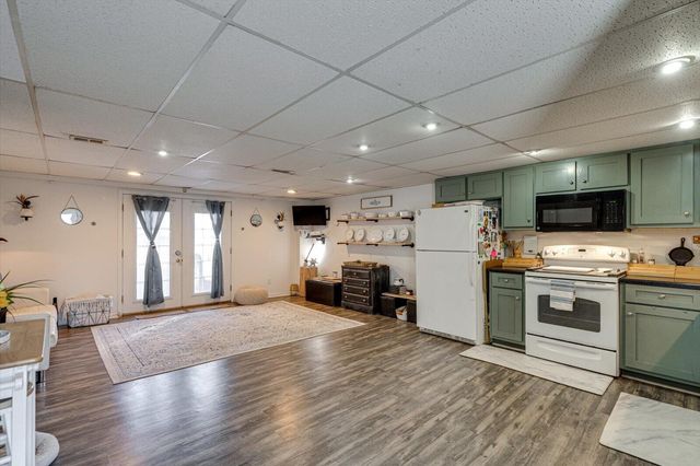 4557 N Ravenwood Drive, Chattanooga, TN 37415