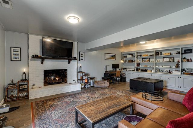 4557 N Ravenwood Drive, Chattanooga, TN 37415