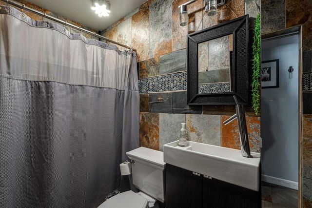 4557 N Ravenwood Drive, Chattanooga, TN 37415