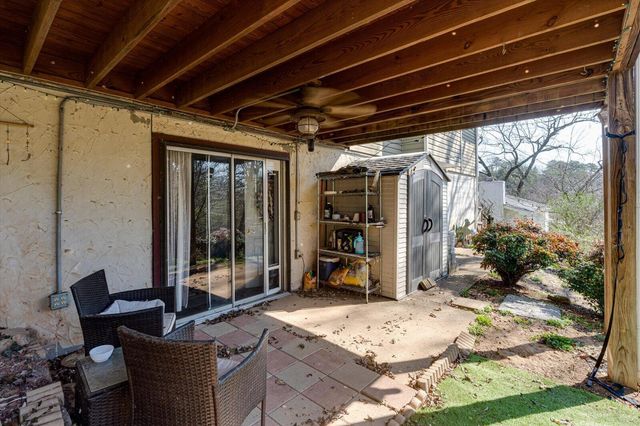 4557 N Ravenwood Drive, Chattanooga, TN 37415