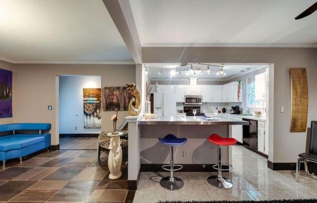 4557 N Ravenwood Drive, Chattanooga, TN 37415