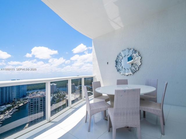 15901 Collins Avenue 2504, Sunny Isles Beach, FL 33160