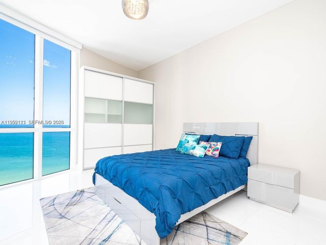 15901 Collins Avenue 2504, Sunny Isles Beach, FL 33160